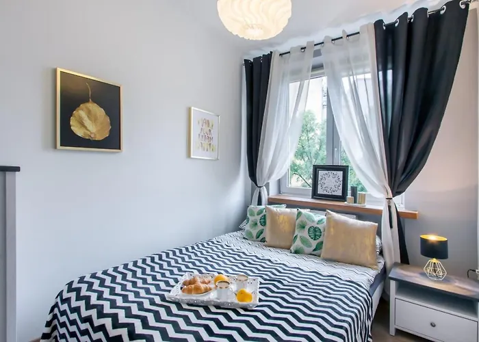 Clicktheflat Avenue Place Apart Rooms